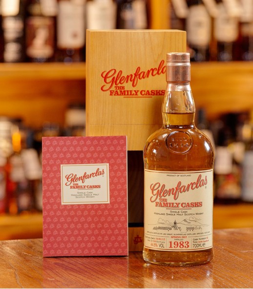 Glenfarclas 1983 桶號#45 Family Casks - Spring 2017 Release