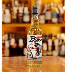 WhiskyTaste 幪面超人 Black 第三部曲《超能車戰鬥飛鷹 騎乘版》- Speyside Small Batch 2013 8年