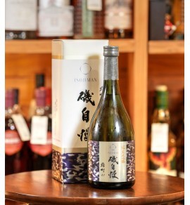 磯自慢 純米大吟釀 雄町40 - 720ML (禮盒裝)