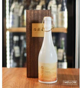 伯樂星 純米大吟釀 ひかり蔵の華 - 720ML (木盒裝)