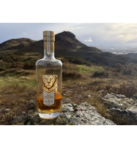 C. Dully Selection Islay 單一麥芽威士忌 27年 桶號#133159C (Laphroaig)