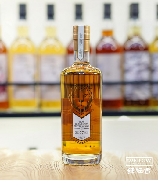 C. Dully Selection Islay 單一麥芽威士忌 27年 桶號#133159C (Laphroaig)