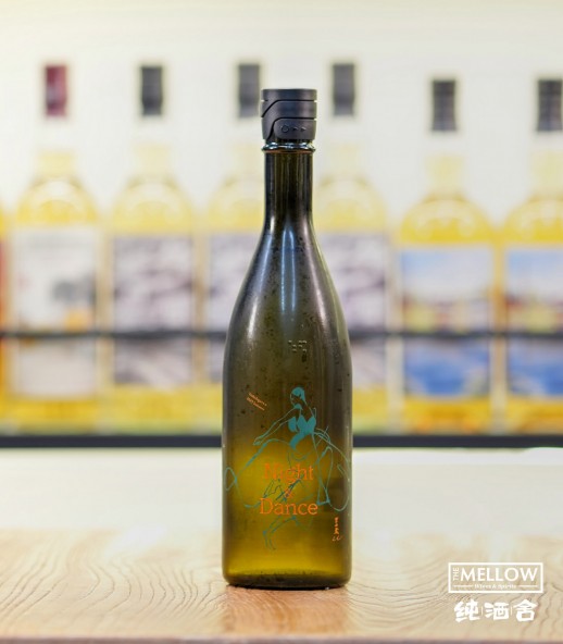 手取川 吉田蔵u Night & Dance 純米大吟釀 - 720ML